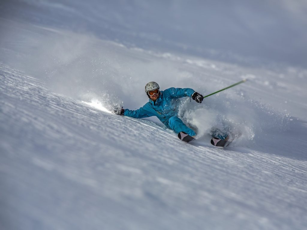 Горные лыжи на Роза Хутор - какая канатная дорога лучше?